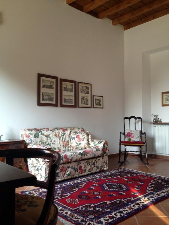 Bed And Breakfast Azienda Agricola Cascina Salazzara Magenta Zimmer foto